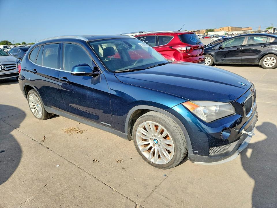 2015 BMW X1 VIN WBAVM1C52FVZ93761 COPART salvage auction — FRONT END, VA - CERTIFICATE OF TITLE (P), sold $3,450 on 2026-07-28 (photo 4)