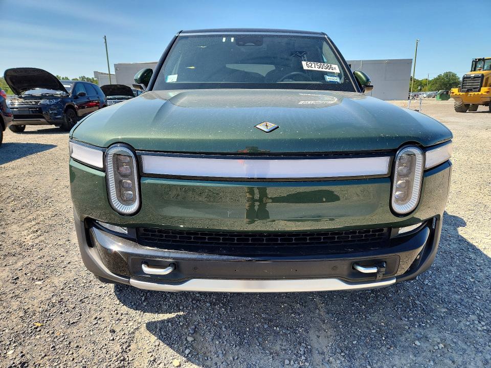 2023 Rivian R1s VIN 7PDSGABA3PN016487 COPART salvage auction — REAR END, Va - Cert Of Title - Salvage, sold $21,800 on 2026-09-23 (photo 5)