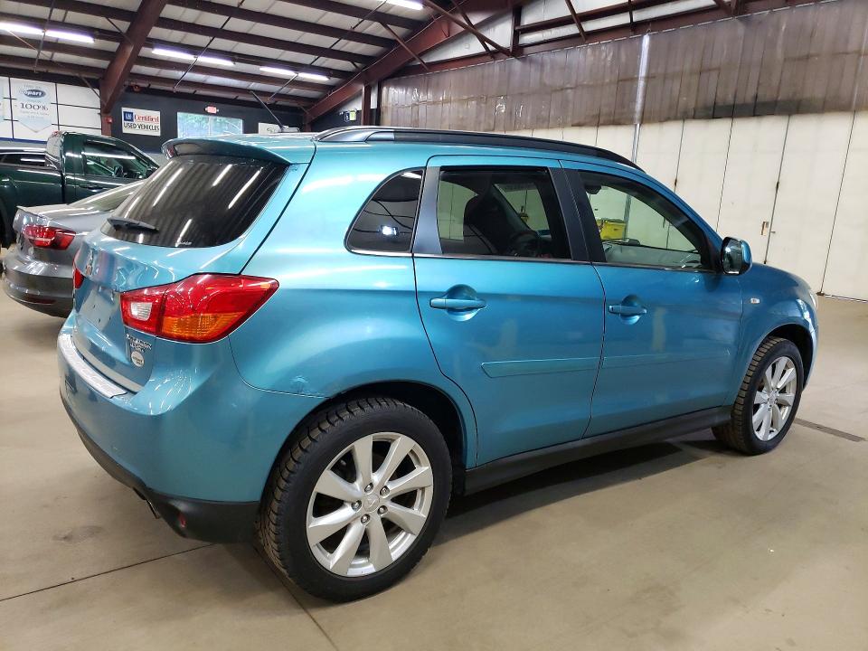 2014 Mitsubishi Outlander sport VIN 4A4AR4AU2EE019638 COPART salvage auction — MINOR DENT/SCRATCHES, NH - CERTIFICATE OF TITLE, sold $1,950 on 2026-07-24 (photo 3)