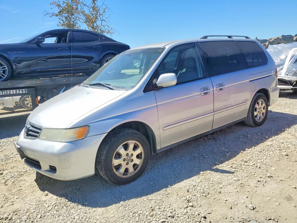 2002 Honda Odyssey VIN 2HKRL18612H555171 COPART salvage auction — FRONT END, CA - SALVAGE CERTIFICATE, sold $900 on 2026-08-04 (photo 1)
