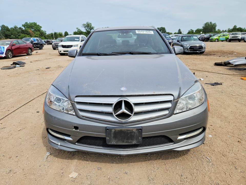 2011 Mercedes-benz C-klasse VIN WDDGF8BB7BR133630 COPART salvage auction — WATER/FLOOD, Il - Salvage Cert-Flood, sold $725 on 2026-08-20 (photo 5)