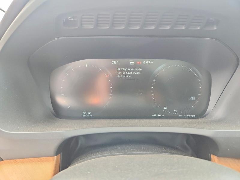 2021 Volvo Xc90 VIN YV4A221K8M1711159 COPART salvage auction — MINOR DENT/SCRATCHES, CT - CERT OF TITLE-SALVAGE, sold $12,900 on 2026-07-23 (photo 9)
