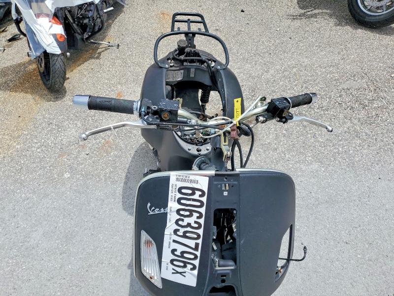 2022 Piaggio VIN ZAPMA39M8N5203362 COPART salvage auction — WATER/FLOOD, Fl - Certificate Of Destruction, sold $10 on 2026-07-28 (photo 5)