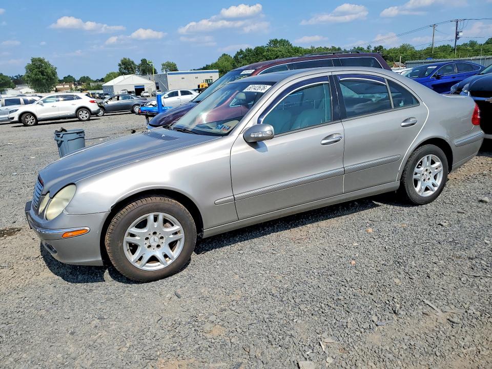 2005 Mercedes-benz E-class VIN WDBUF65J85A658783 COPART salvage auction — MINOR DENT/SCRATCHES, Nj - Certificate Of Title, sold $775 on 2026-07-31 (photo 1)