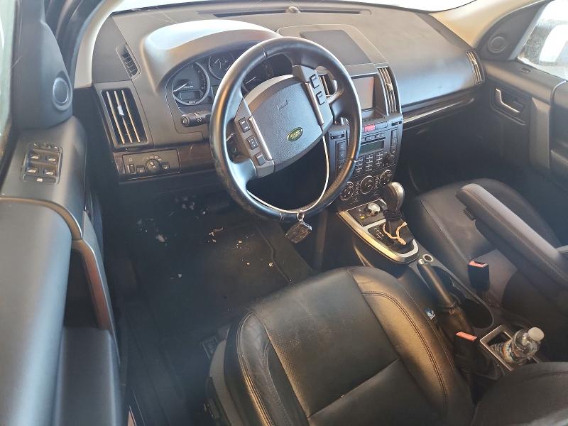 2010 Land rover Lr2 VIN SALFT2BN8AH213506 COPART salvage auction — MINOR DENT/SCRATCHES, CA - DIS/DLR/EXP APP FOR DUP CLEAN, sold $10 on 2026-07-27 (photo 8)