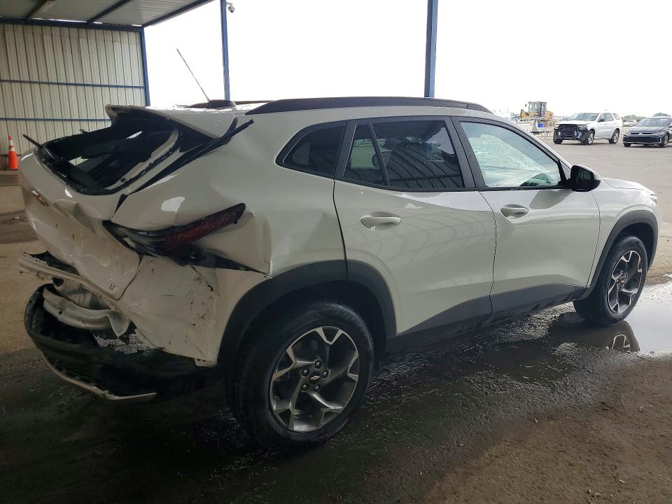 2026 Chevrolet Trax VIN KL77LHEP4TC169528 COPART salvage auction — REAR END, CO - CERTIFICATE OF TITLE (P), sold $5,100 on 2026-07-27 (photo 3)