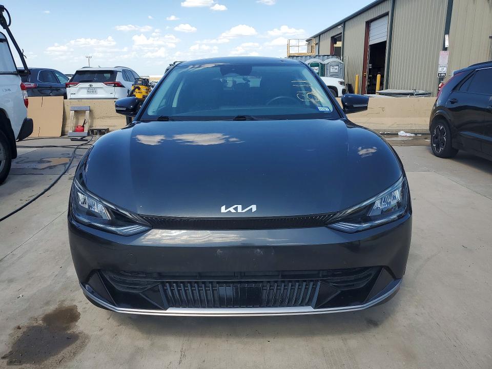2024 Kia Ev6 VIN KNDC34LA2R5193722 COPART salvage auction — UNDERCARRIAGE, TX - CERTIFICATE OF TITLE, sold $11,400 on 2026-07-22 (photo 5)
