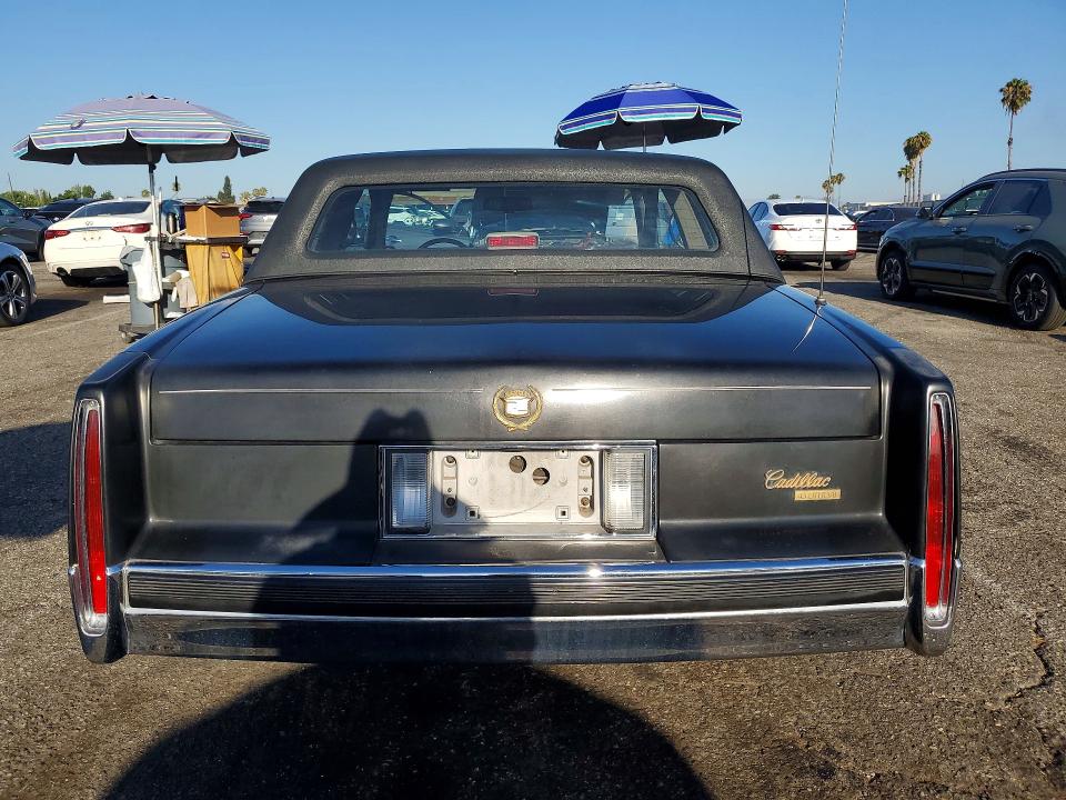1990 Cadillac Fleetwood VIN 1G6CB1330L4206115 COPART salvage auction — MINOR DENT/SCRATCHES, Ca - Dis/Dlr/Exp Only Clean Title, sold $275 on 2026-07-31 (photo 6)