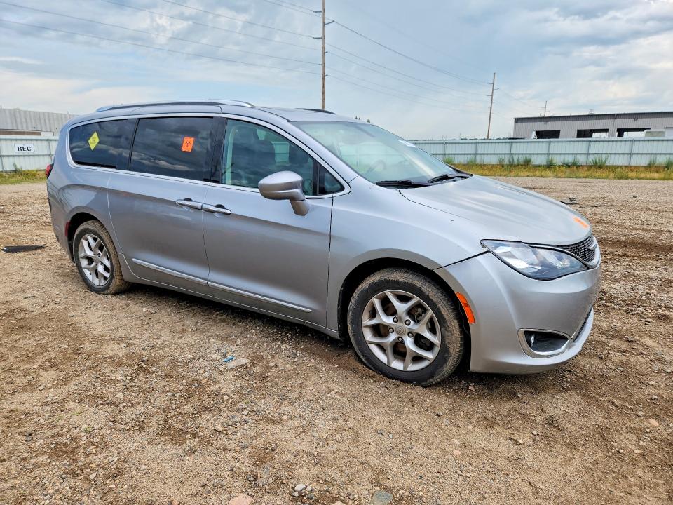 2018 Chrysler Pacifica VIN 2C4RC1EG1JR271375 COPART salvage auction — MINOR DENT/SCRATCHES, Tx - Cert Of Title-Rebuilt Salvage, sold $2,500 on 2026-07-28 (photo 4)