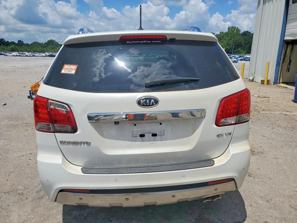 2013 Kia Sorento VIN 5XYKW4A26DG320390 COPART salvage auction — FRONT END, Al - Certificate Of Title, sold $450 on 2026-07-23 (photo 6)