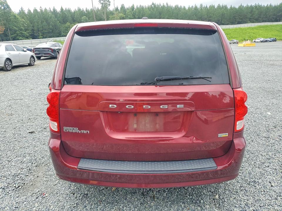 2018 Dodge Caravan VIN 2C4RDGBG0JR153340 COPART salvage auction — NORMAL WEAR, Nc - Dealer Only Clean Title, sold $550 on 2026-07-30 (photo 6)