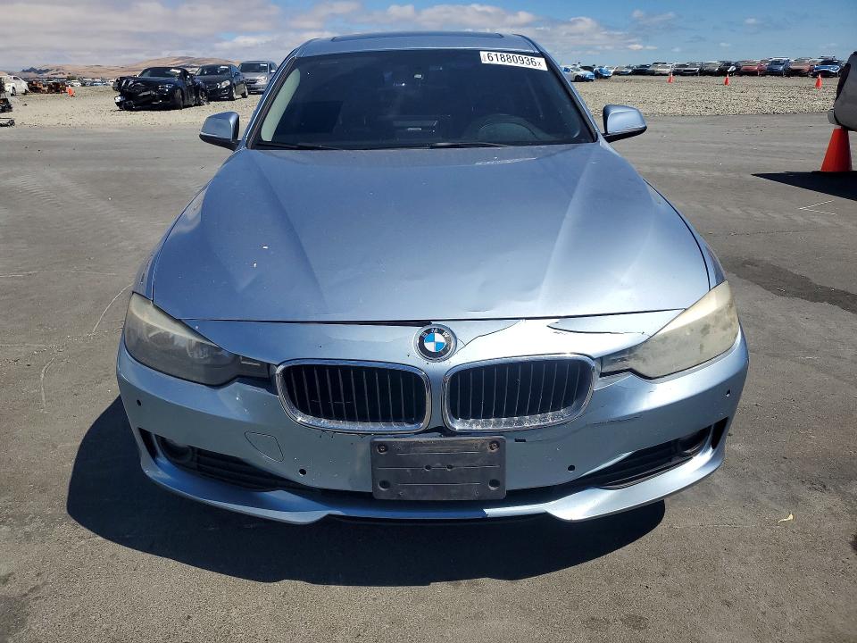 2013 BMW 3er VIN WBA3B1C50DK128816 COPART salvage auction — FRONT END, Ca - Salvage Certificate, sold $775 on 2026-08-03 (photo 5)