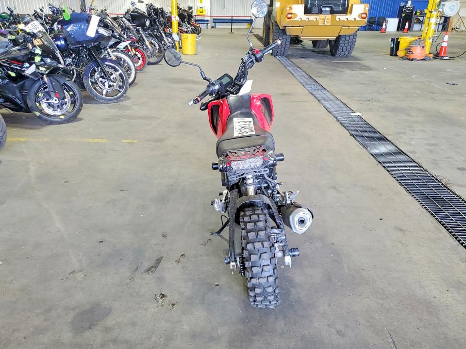 2023 Honda Grom VIN MLHJC9213P5107303 COPART salvage auction — MINOR DENT/SCRATCHES, AZ - CERT OF TITLE - SALVAGE, sold $300 on 2026-07-30 (photo 4)