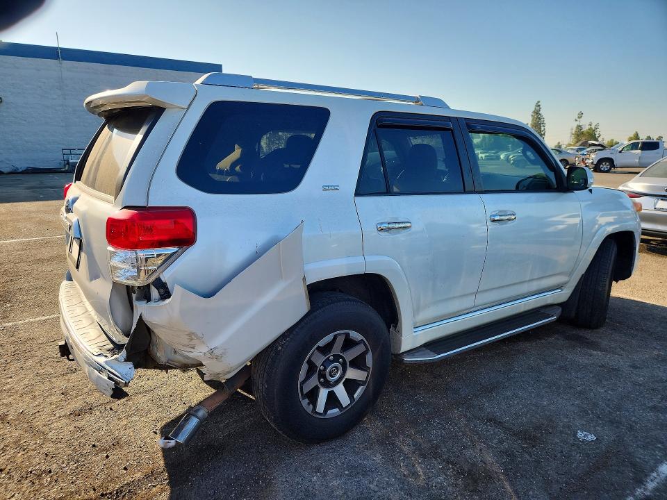 2011 Toyota 4runner VIN JTEZU5JR4B5031839 COPART salvage auction — REAR END, Ca - Salvage Certificate, sold $5,900 on 2026-08-27 (photo 3)