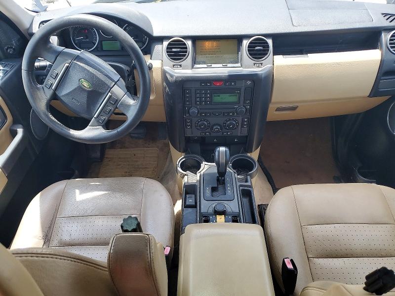 2005 Land rover Lr3 VIN SALAE25405A320099 COPART salvage auction — MINOR DENT/SCRATCHES, MO - DEALER ONLY CLEAN TITLE, sold $500 on 2026-07-14 (photo 8)