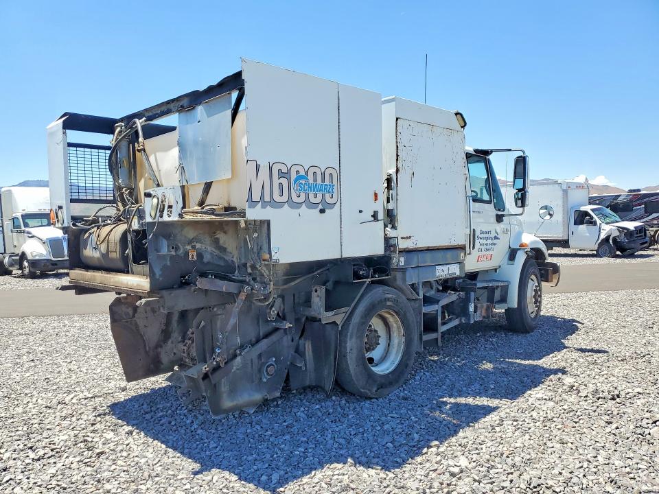 2007 International 4000 series VIN 1HTMPAFN67H390851 COPART salvage auction — MINOR DENT/SCRATCHES, Ca - Certificate Of Title, sold $3,200 on 2026-07-29 (photo 3)