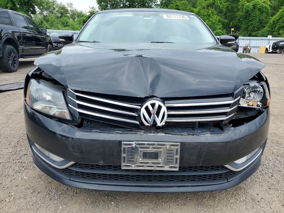2015 Volkswagen Passat VIN 1VWBS7A34FC024729 COPART salvage auction — FRONT END, ON - PERMIT NO BRAND - UNFIT, sold $350 on 2026-07-28 (photo 5)