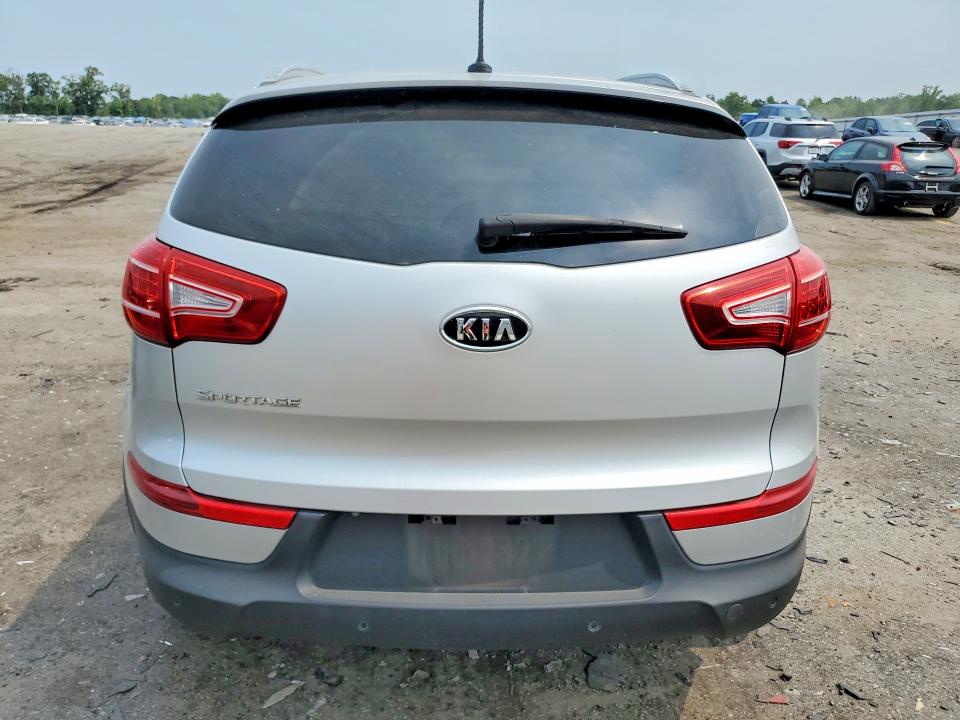 2012 Kia Sportage VIN KNDPBCA22C7213800 COPART salvage auction — MINOR DENT/SCRATCHES, VA - CERTIFICATE OF TITLE, sold $1,350 on 2026-07-29 (photo 6)