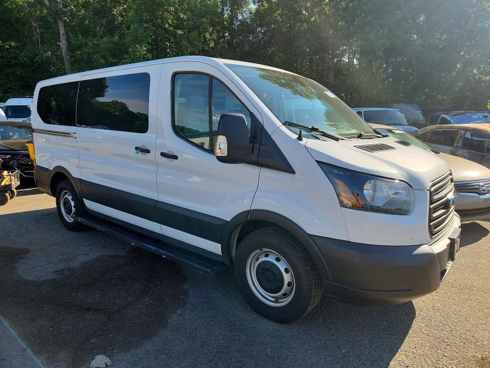2019 Ford Transit VIN 1FMZK1YM3KKB79233 COPART salvage auction — MINOR DENT/SCRATCHES, Ct - Certificate Of Title (P), sold $8,900 on 2026-08-27 (photo 4)