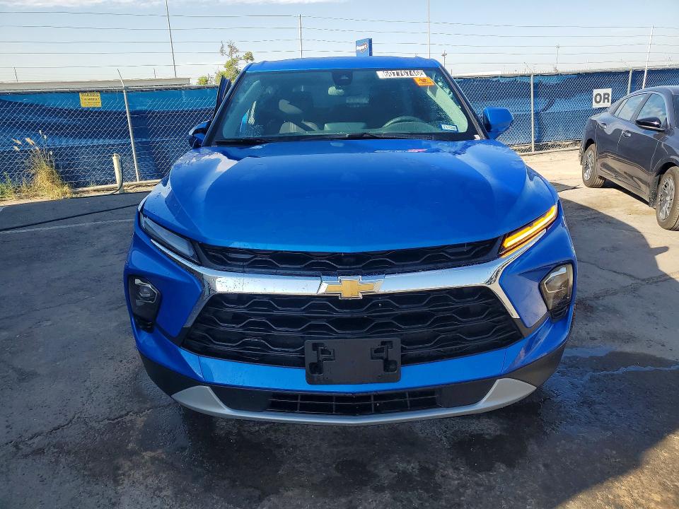 2026 Chevrolet Blazer VIN 3GNKBCR43TS143233 COPART salvage auction — SIDE, TX - CERTIFICATE OF TITLE, sold $7,400 on 2026-07-22 (photo 5)