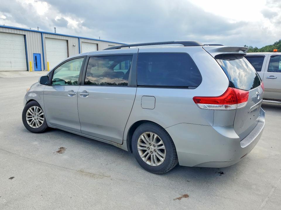 2011 Toyota Sienna VIN 5TDYK3DC5BS007562 COPART salvage auction — UNDERCARRIAGE, MA - CERTIFICATE OF TITLE, sold $125 on 2026-07-29 (photo 2)
