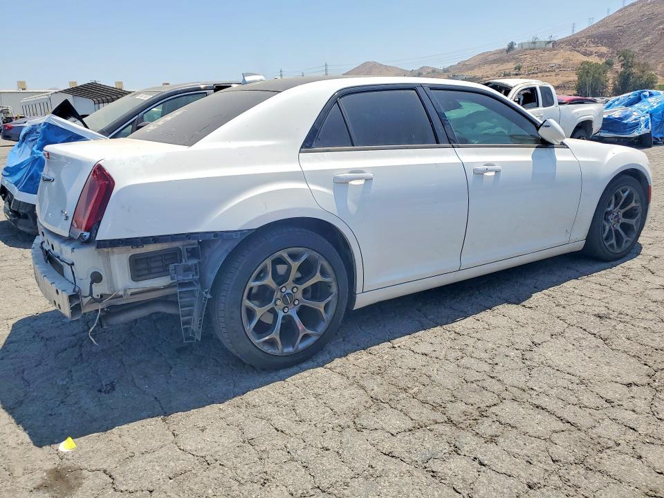 2016 Chrysler 300 VIN 2C3CCABG1GH351188 COPART salvage auction — REAR END, Salvage Title, sold $1,700 on 2026-09-08 (photo 3)