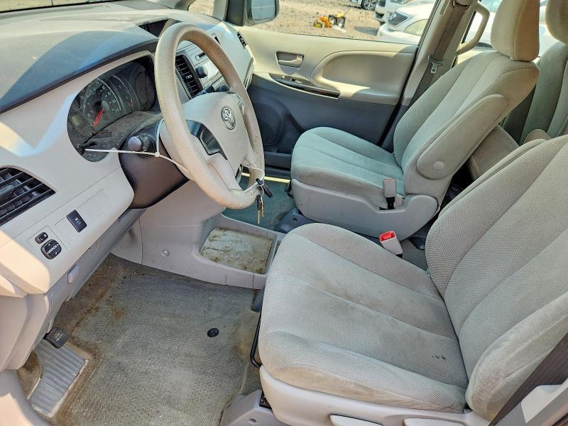 2014 Toyota Sienna VIN 5TDZK3DC1ES500390 COPART salvage auction — REAR END, NY - MV-907A SALVAGE CERTIFICATE, sold $350 on 2026-07-28 (photo 7)