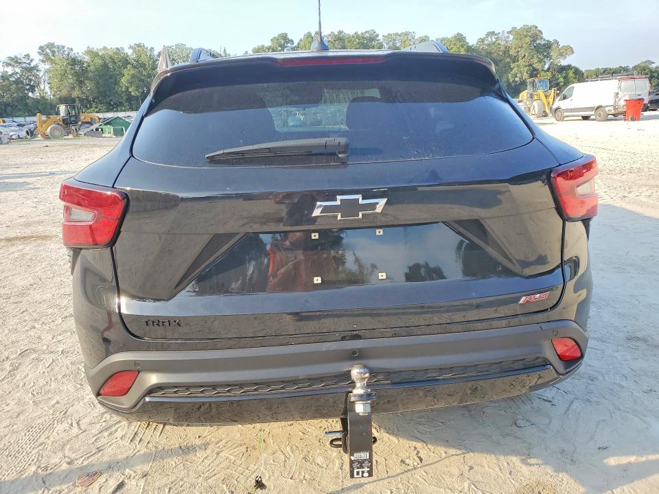 2025 Chevrolet Trax VIN KL77LJEP7SC250108 COPART salvage auction — FRONT END, Fl - Cert Of Title Slvg Rebuildable, sold $7,400 on 2026-09-08 (photo 6)