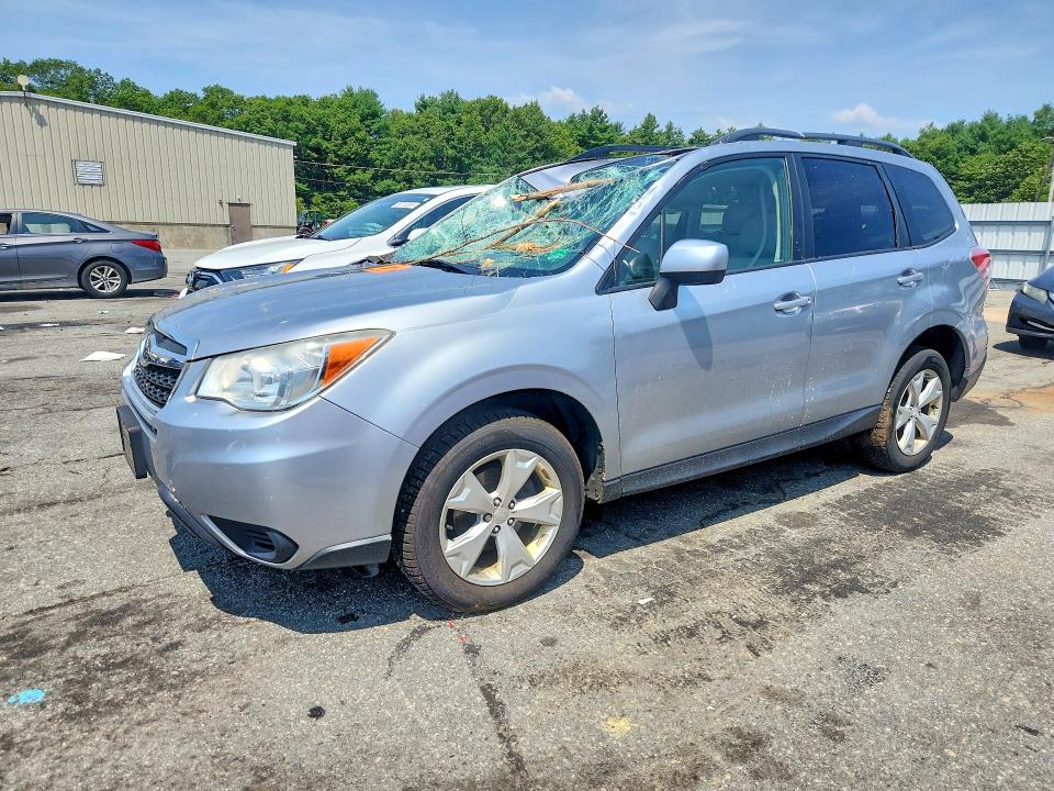 2014 Subaru Forester VIN JF2SJAEC0EH468593 COPART salvage auction — ROOF, CT - CERTIFICATE OF TITLE, sold $325 on 2026-07-21 (photo 1)