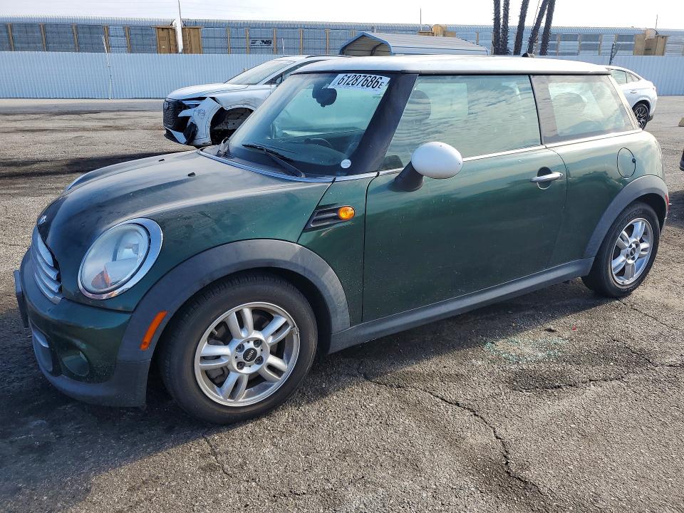 2011 Mini Cooper VIN WMWSU3C56BT098939 COPART salvage auction — MINOR DENT/SCRATCHES, CA - DIS/DLR/EXP APP FOR DUP CLEAN, sold $1,700 on 2026-07-28 (photo 1)
