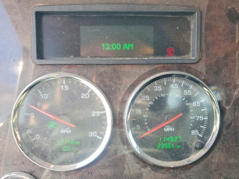 2021 Kenworth T370 VIN 2NKHHJ7XXMM421655 COPART salvage auction — NORMAL WEAR, NJ - CERTIFICATE OF TITLE, sold $40,500 on 2026-08-25 (photo 9)