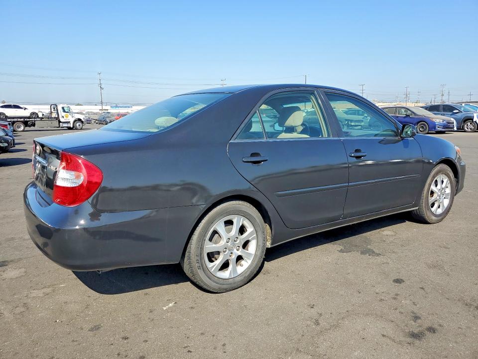 2004 Toyota Camry VIN JTDBE30K140279025 COPART salvage auction — MECHANICAL, CA - DIS/DLR/EXP ONLY CLEAN TITLE, sold $400 on 2026-07-15 (photo 3)