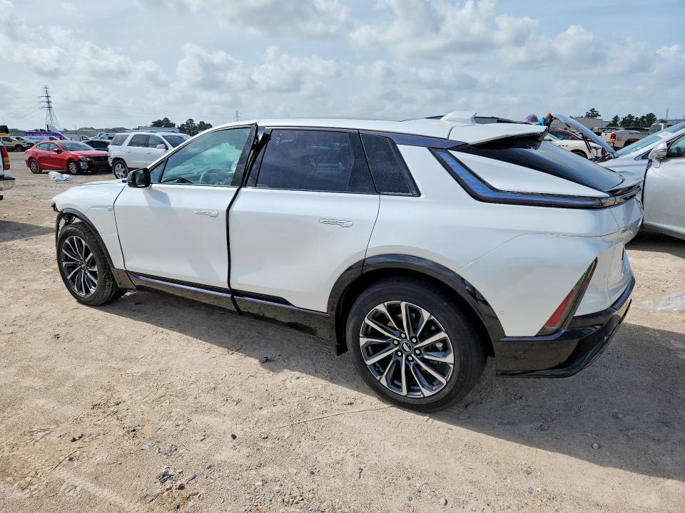 2024 Cadillac Lyriq VIN 1GYKPVRK6RZ124492 COPART salvage auction — FRONT END, Tx - Salvage W/Lemon Law Historty, sold $12,300 on 2026-07-28 (photo 2)