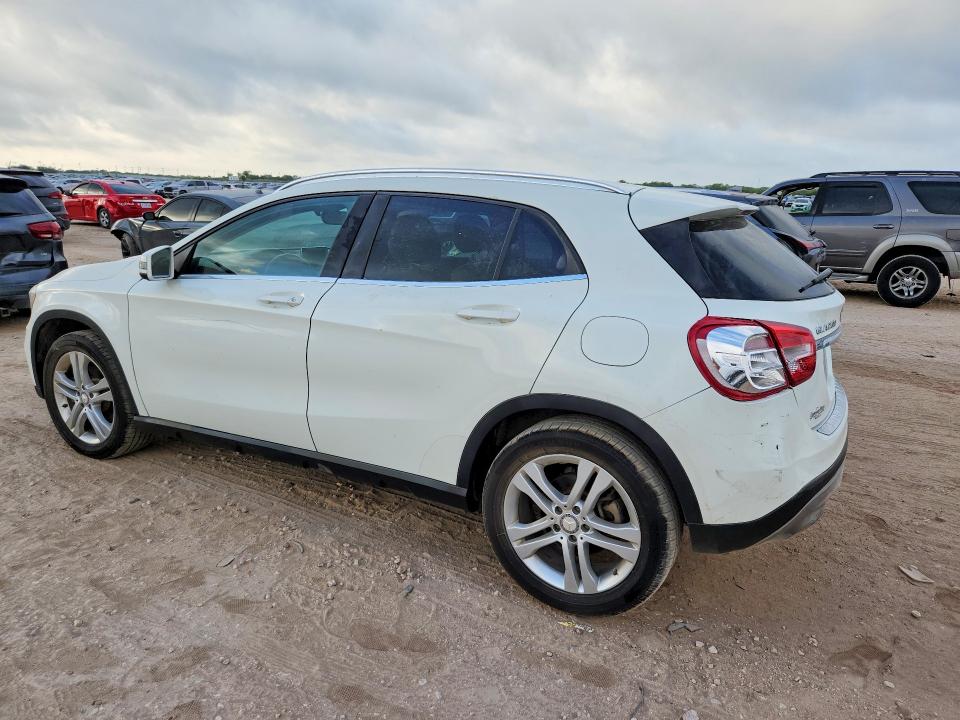 2017 Mercedes-benz VIN WDCTG4EB9HJ336062 COPART salvage auction — MINOR DENT/SCRATCHES, TX - CERTIFICATE OF TITLE (P), sold $2,300 on 2026-07-27 (photo 2)