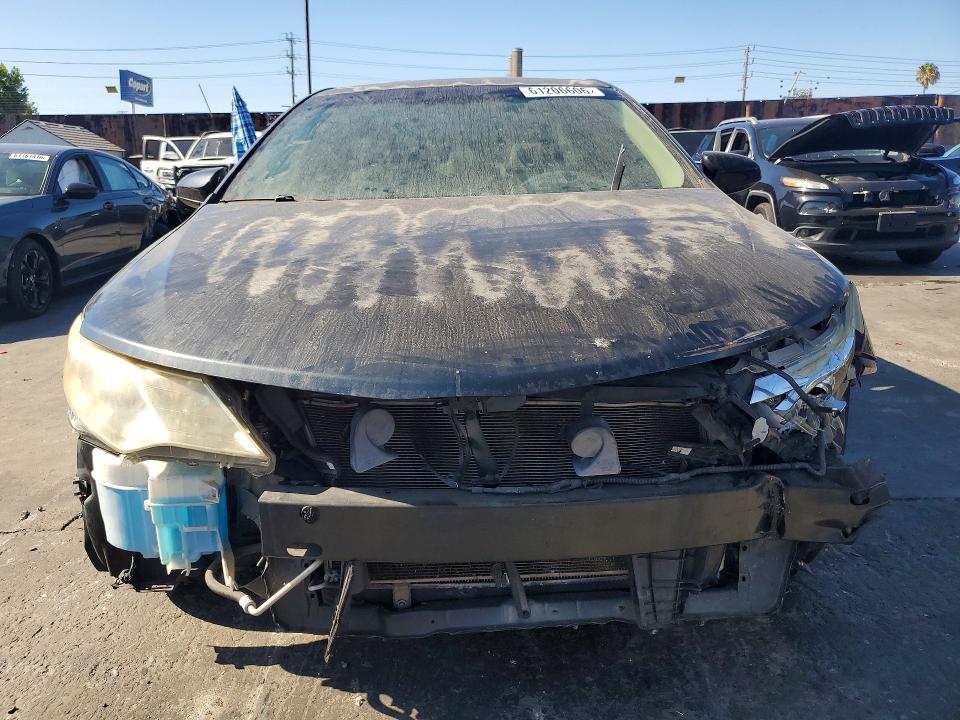 2012 Toyota Camry VIN 4T4BF1FK0CR272021 COPART salvage auction — FRONT END, CA - DIS/DLR/EXP ONLY CLEAN TITLE, sold $2,750 on 2026-07-17 (photo 5)