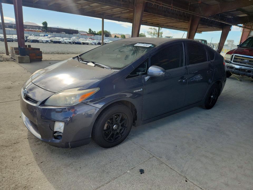 2010 Toyota Prius v VIN JTDKN3DU4A0062625 COPART salvage auction — MINOR DENT/SCRATCHES, Ca - Dis/Dlr/Exp Only Clean Title, sold $925 on 2026-07-23 (photo 1)