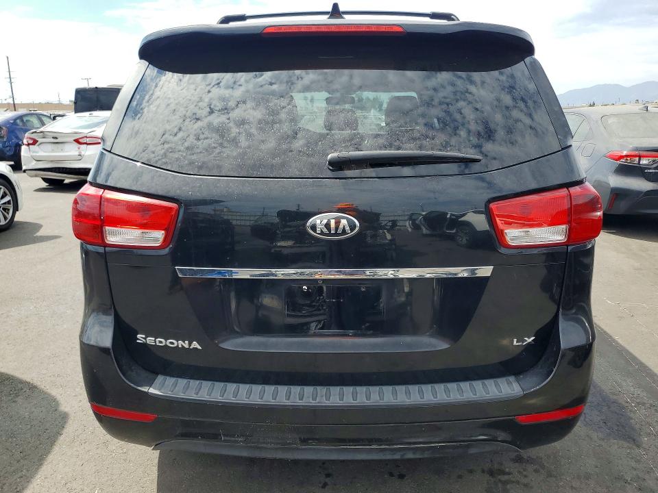 2016 Kia SEDONA VIN KNDMB5C18G6182258 COPART salvage auction — FRONT END, Ca - Dis/Dlr/Exp Only Clean Title, sold $725 on 2026-07-27 (photo 6)