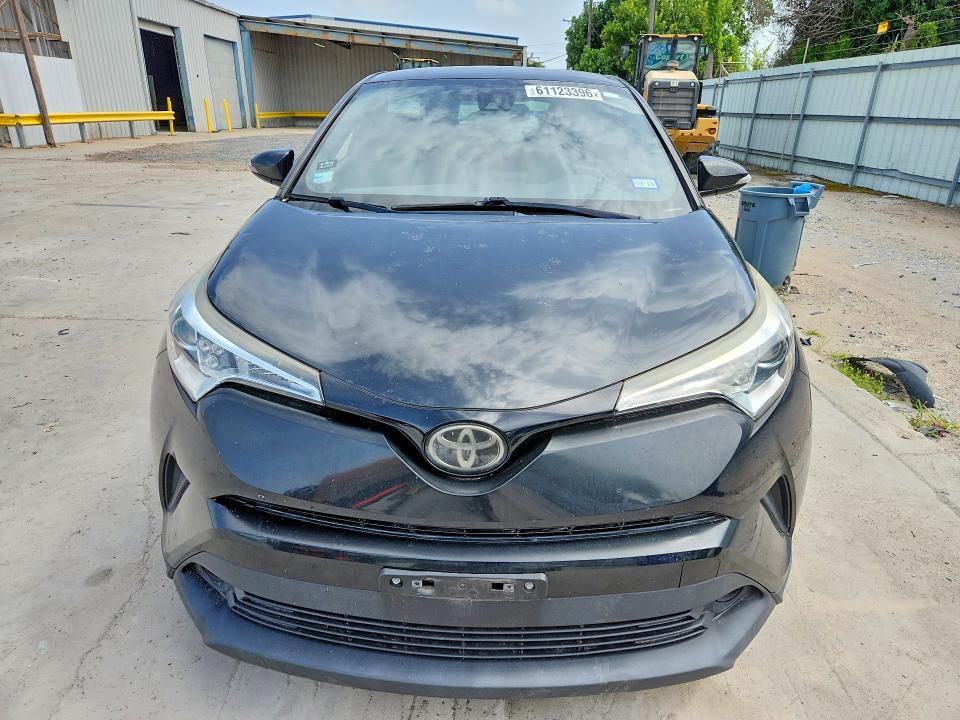 2018 Toyota C-hr VIN JTNKHMBX9J1007281 COPART salvage auction — MINOR DENT/SCRATCHES, TX - CERTIFICATE OF TITLE, sold $4,150 on 2026-07-28 (photo 5)