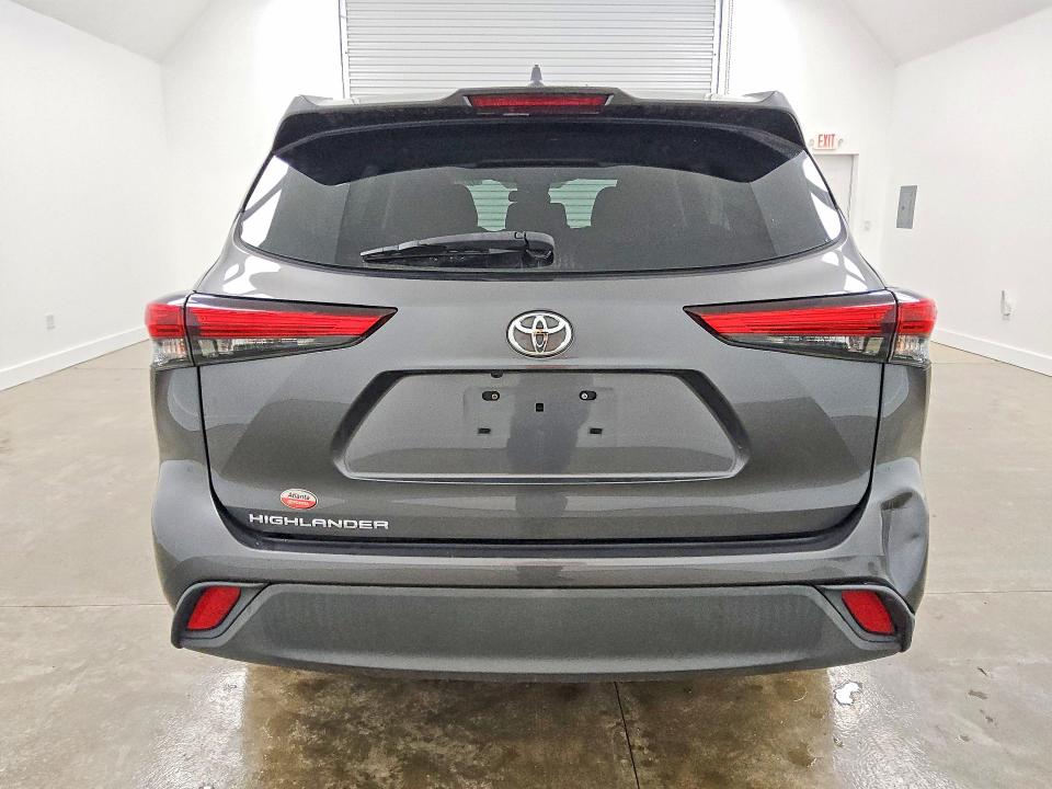 2020 Toyota Highlander VIN 5TDCZRAH7LS505062 COPART salvage auction — MINOR DENT/SCRATCHES, Ga - Certificate Of Title, sold $350 on 2026-07-28 (photo 6)