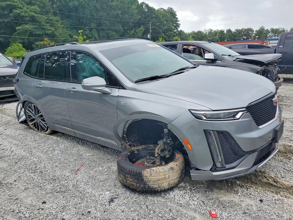 2023 Cadillac Xt6 VIN 1GYKPGRS4PZ228276 COPART salvage auction — ALL OVER, Ga - Cert Of Title-Salvage, sold $10,700 on 2026-08-10 (photo 4)