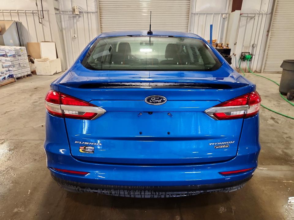 2020 Ford Fusion VIN 3FA6P0SU7LR126887 COPART salvage auction — FRONT END, Mn - Cert Of Title-Salvage, sold $7,500 on 2026-09-04 (photo 6)