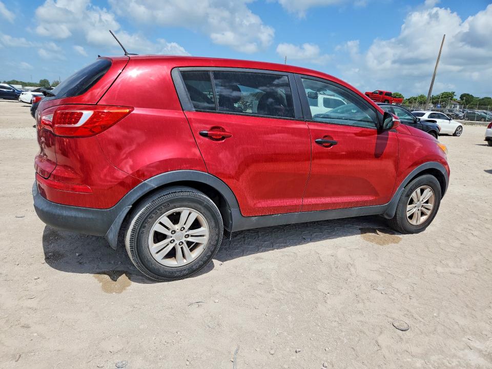 2011 Kia Sportage VIN KNDPB3A29B7088325 COPART salvage auction — MINOR DENT/SCRATCHES, FL - CERTIFICATE OF TITLE, sold $2,250 on 2026-07-16 (photo 3)