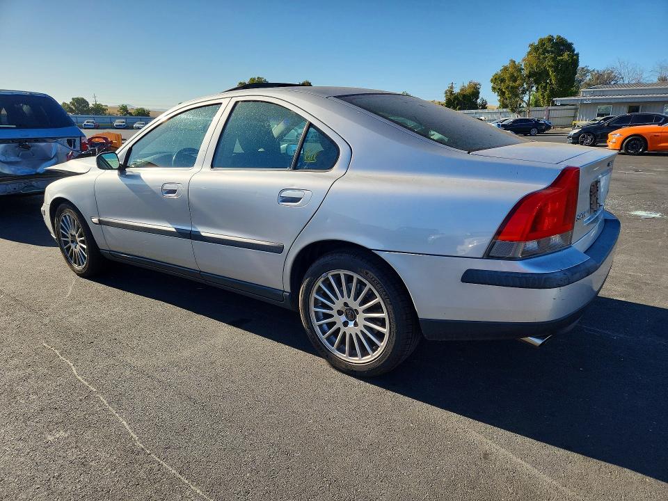 2004 Volvo S60 VIN YV1RS59V342388195 COPART salvage auction — FRONT END, CA - SALVAGE CERTIFICATE, sold $175 on 2026-08-05 (photo 2)