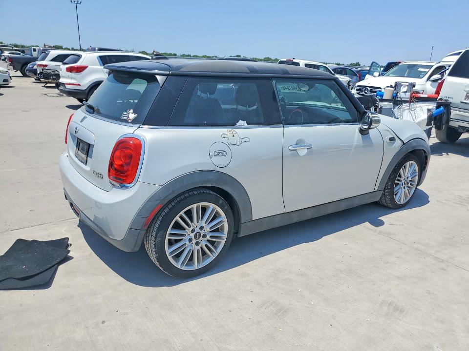 2015 Mini Cooper VIN WMWXM5C51FT941341 COPART salvage auction — FRONT END, TX - SALVAGE VEHICLE TITLE (P), sold $1,200 on 2026-08-13 (photo 3)