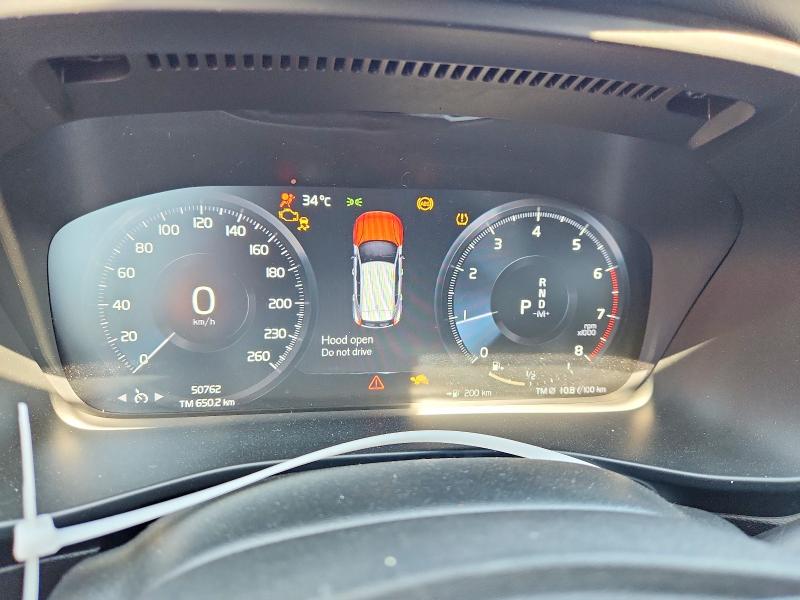2021 Volvo Xc40 VIN YV4162UM2M2559939 COPART salvage auction — FRONT END, On - Permit Salvage, sold $9,900 on 2026-08-04 (photo 9)