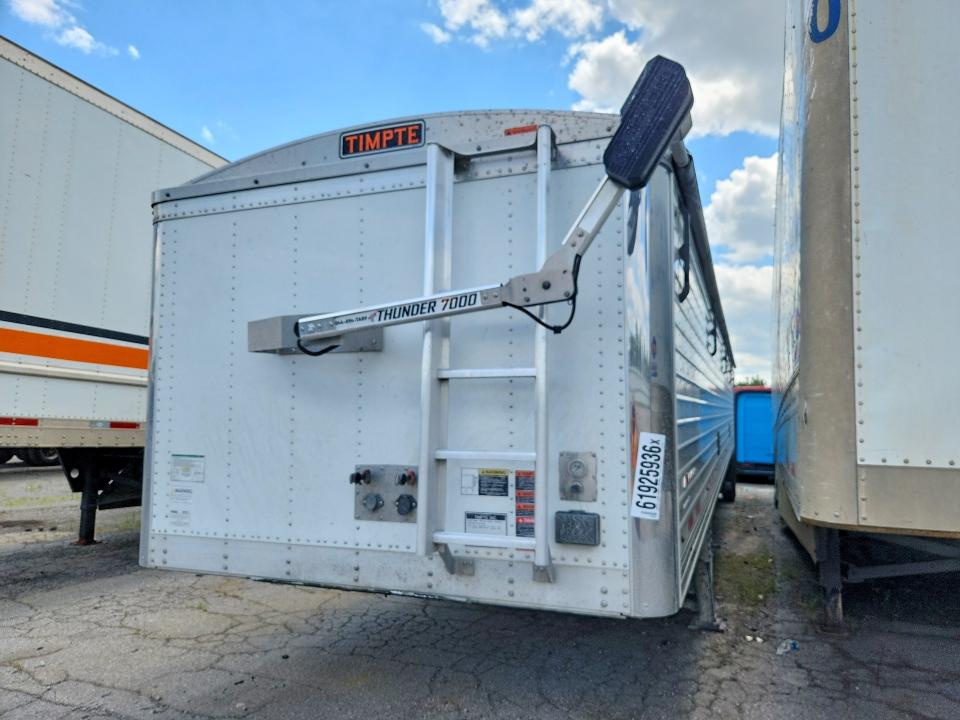 2021 Timpte Grain trailer VIN 1TDH43028MB167551 COPART salvage auction — UNDERCARRIAGE, IN - CERT OF TITLE-SALVAGE TITLE, sold $6,200 on 2026-10-05 (photo 1)