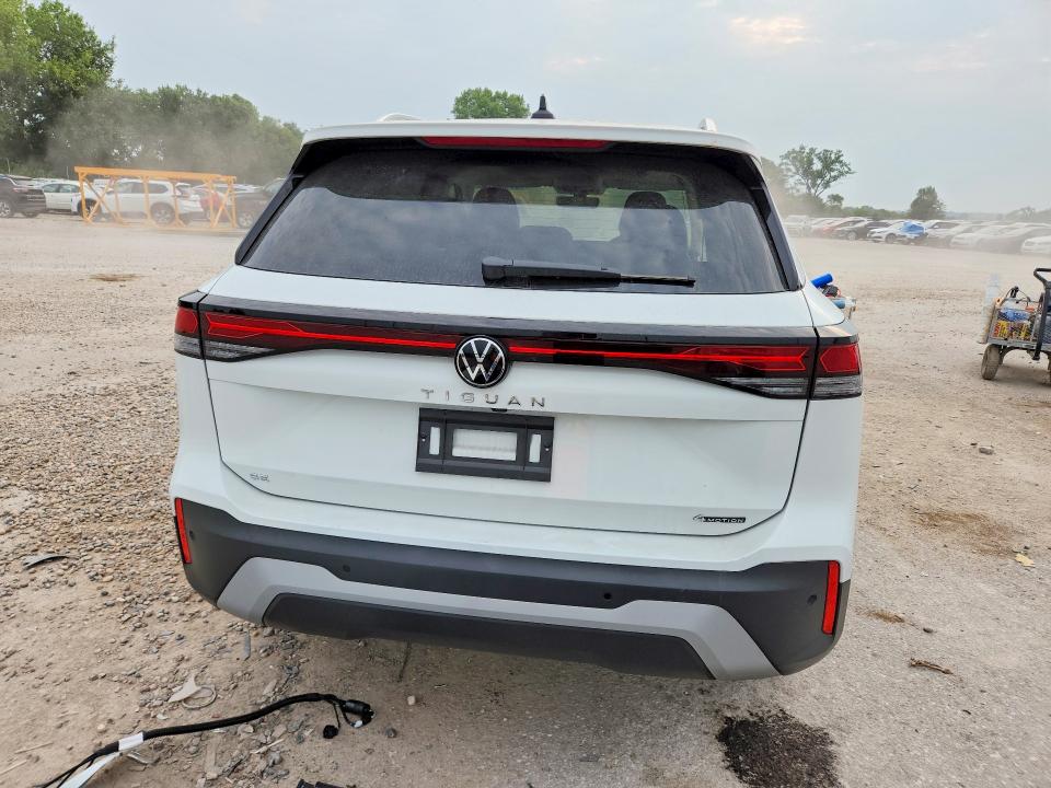 2025 Volkswagen Tiguan VIN 3VVMR7RM5SM073260 COPART salvage auction — FRONT END, Ia - Cert Of Title-Salvage Title, sold $13,200 on 2026-08-21 (photo 6)