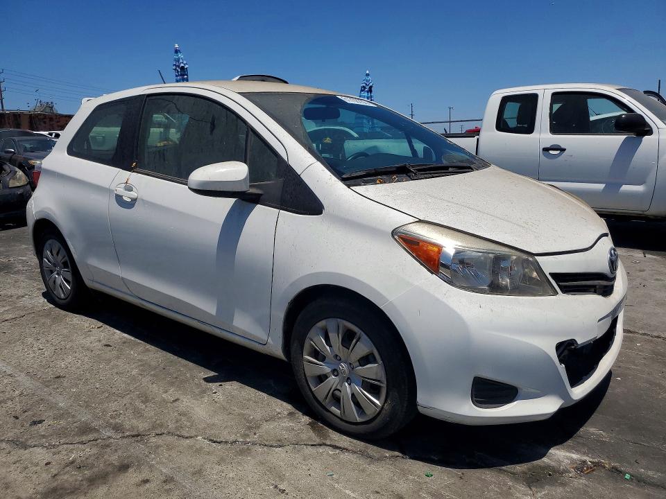 2012 Toyota Yaris VIN JTDJTUD37CD507014 COPART salvage auction — SIDE, CA - DIS/DLR/EXP LIEN PAPERS-SALV, sold $550 on 2026-07-22 (photo 4)