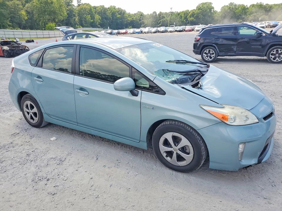 2014 Toyota Prius VIN JTDKN3DU7E1735147 COPART salvage auction — ALL OVER, NC - DLR ONLY-CLEAN/OVER 25% DAMAGE, sold $475 on 2026-07-29 (photo 4)