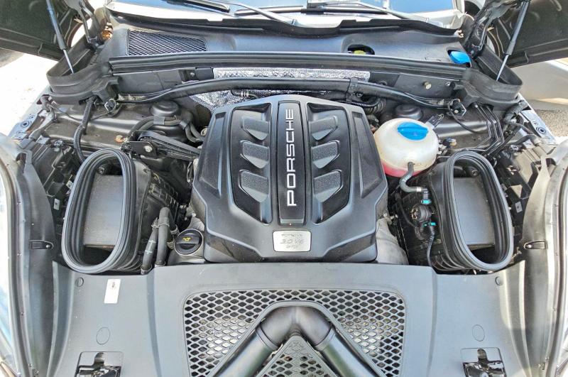2018 Porsche Macan VIN WP1AG2A59JLB62312 COPART salvage auction — NORMAL WEAR, Nj - Certificate Of Title (P), sold $6,700 on 2026-07-21 (photo 7)